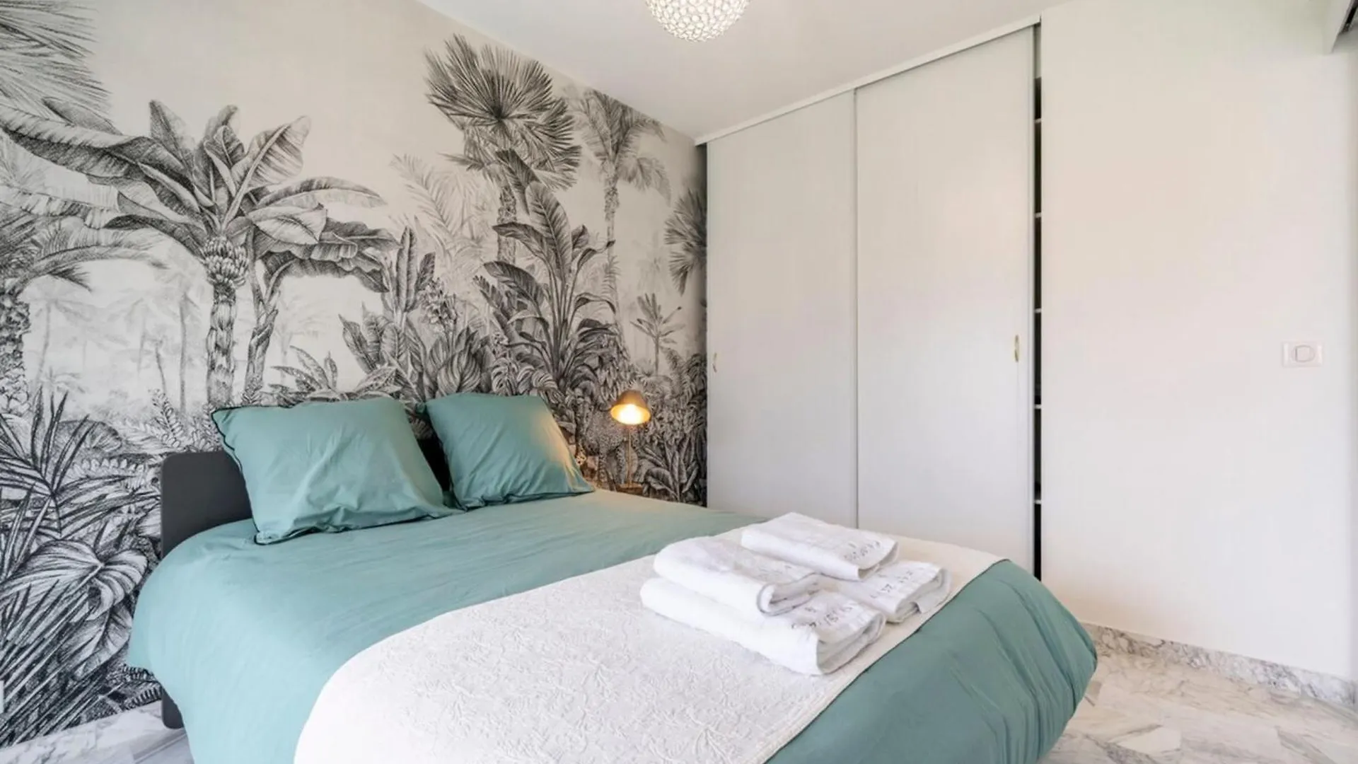Апартаменты Lovely & Bright One-Bedroom Close To The Croisette Канны Франция